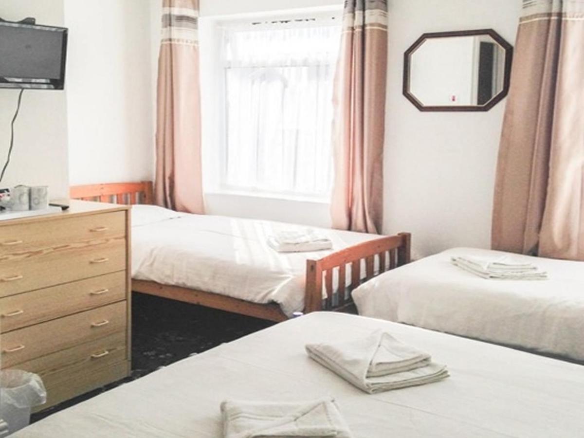 The Sandringham Court Hotel & Apartment Welcoming Large And Small Groups For 15 Years Μπλάκπουλ Εξωτερικό φωτογραφία