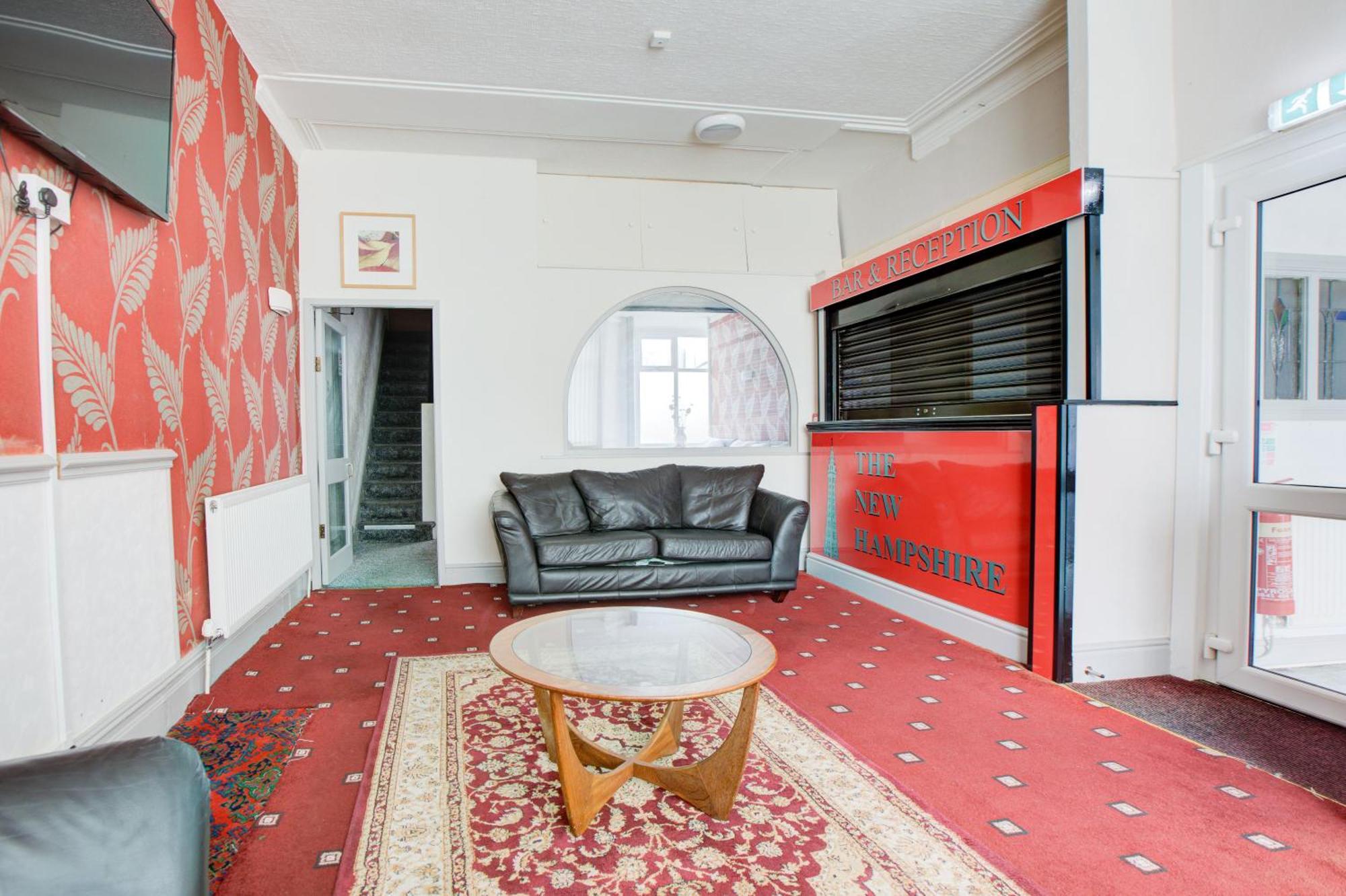 The Sandringham Court Hotel & Apartment Welcoming Large And Small Groups For 15 Years Μπλάκπουλ Εξωτερικό φωτογραφία