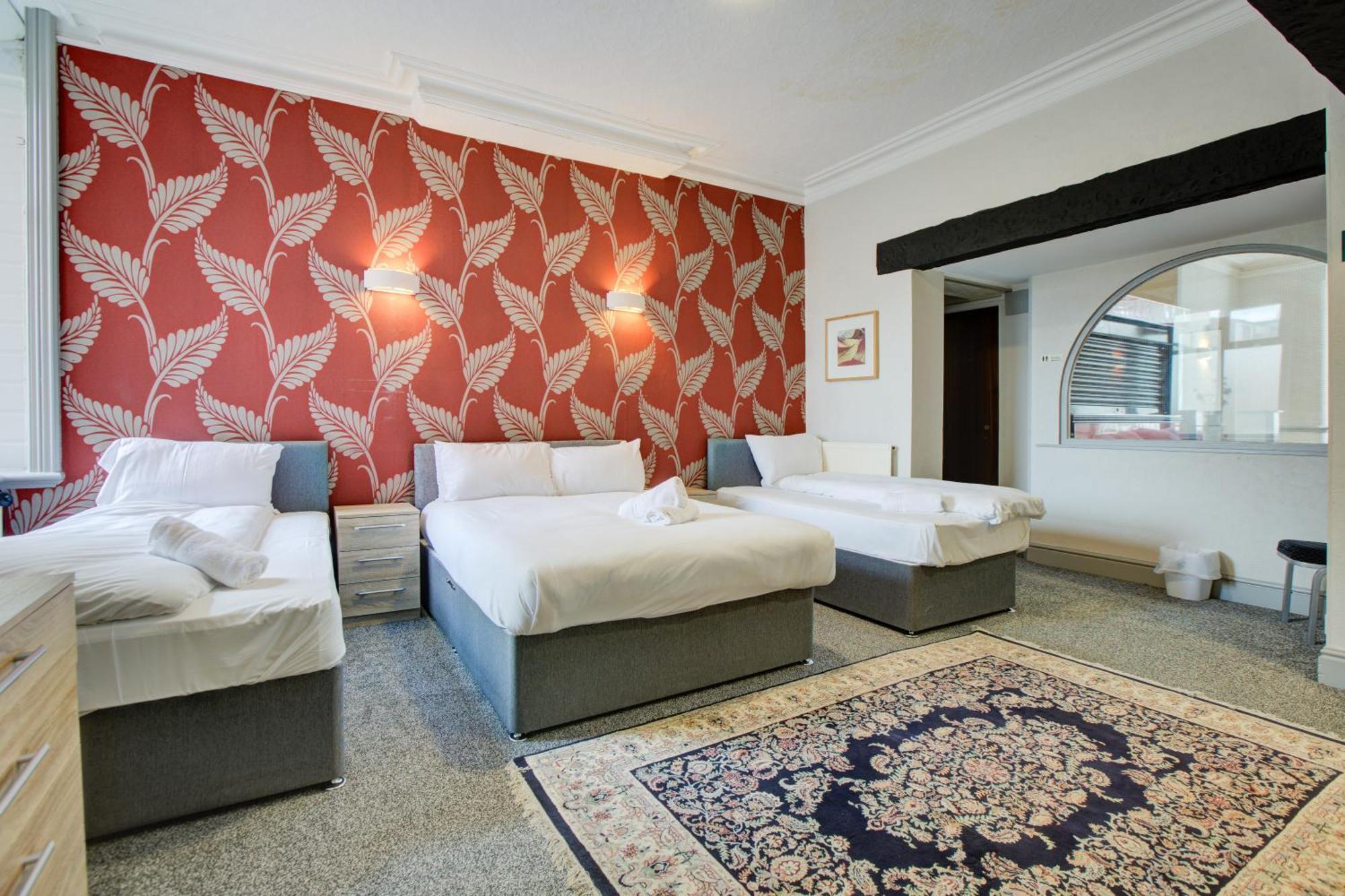 The Sandringham Court Hotel & Apartment Welcoming Large And Small Groups For 15 Years Μπλάκπουλ Εξωτερικό φωτογραφία