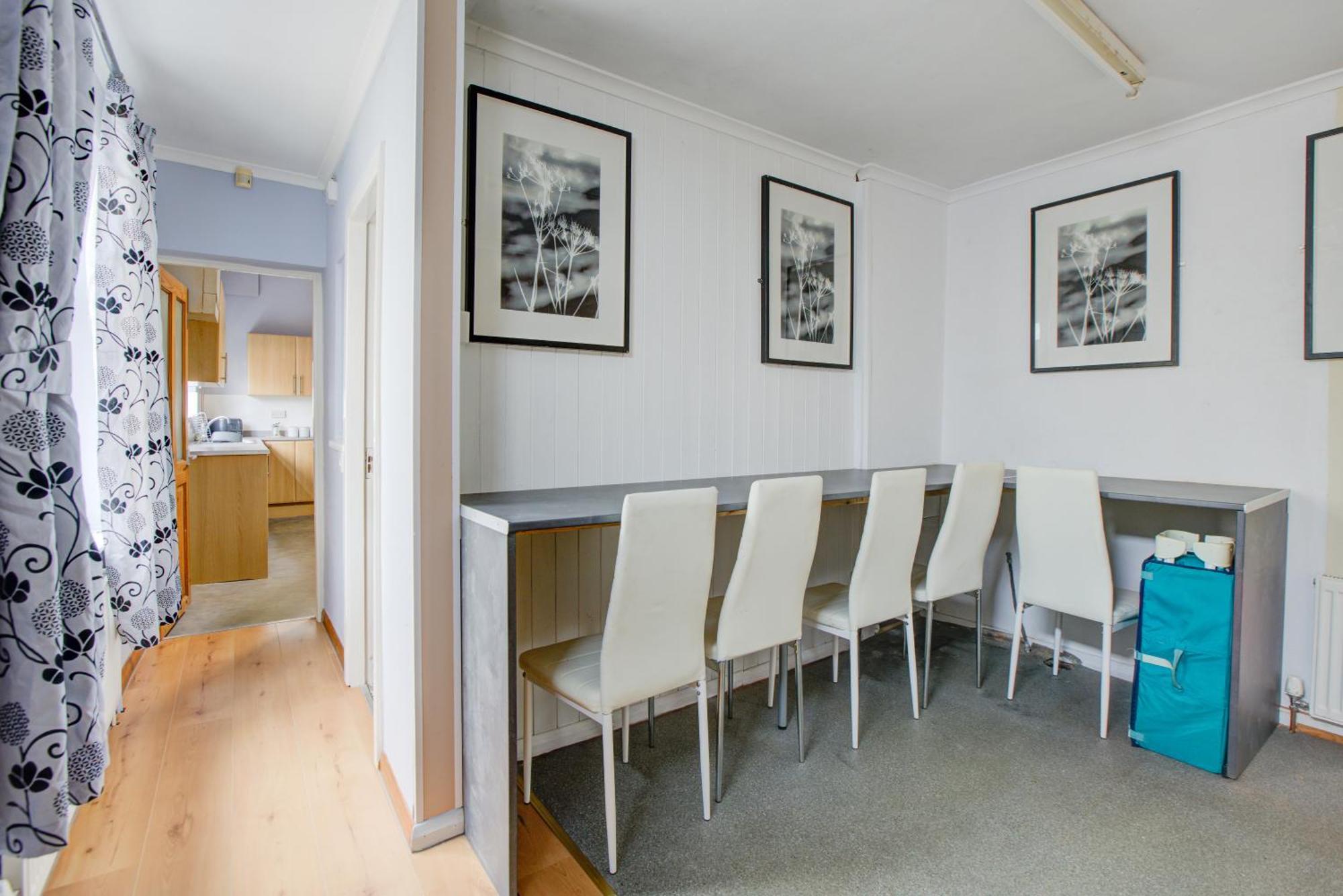 The Sandringham Court Hotel & Apartment Welcoming Large And Small Groups For 15 Years Μπλάκπουλ Εξωτερικό φωτογραφία