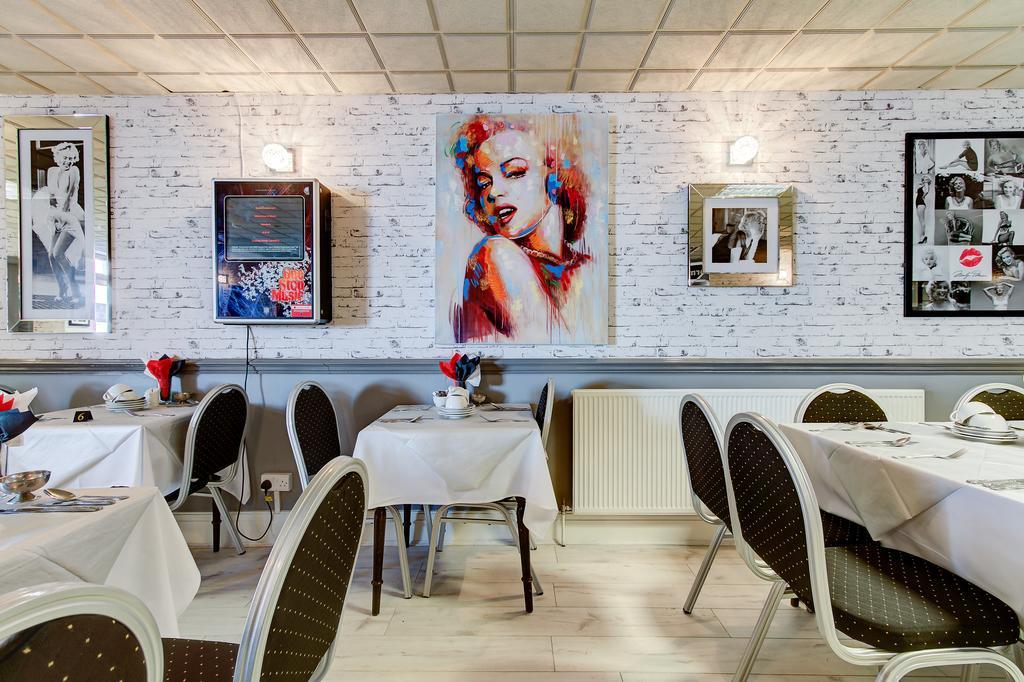 The Sandringham Court Hotel & Apartment Welcoming Large And Small Groups For 15 Years Μπλάκπουλ Εξωτερικό φωτογραφία