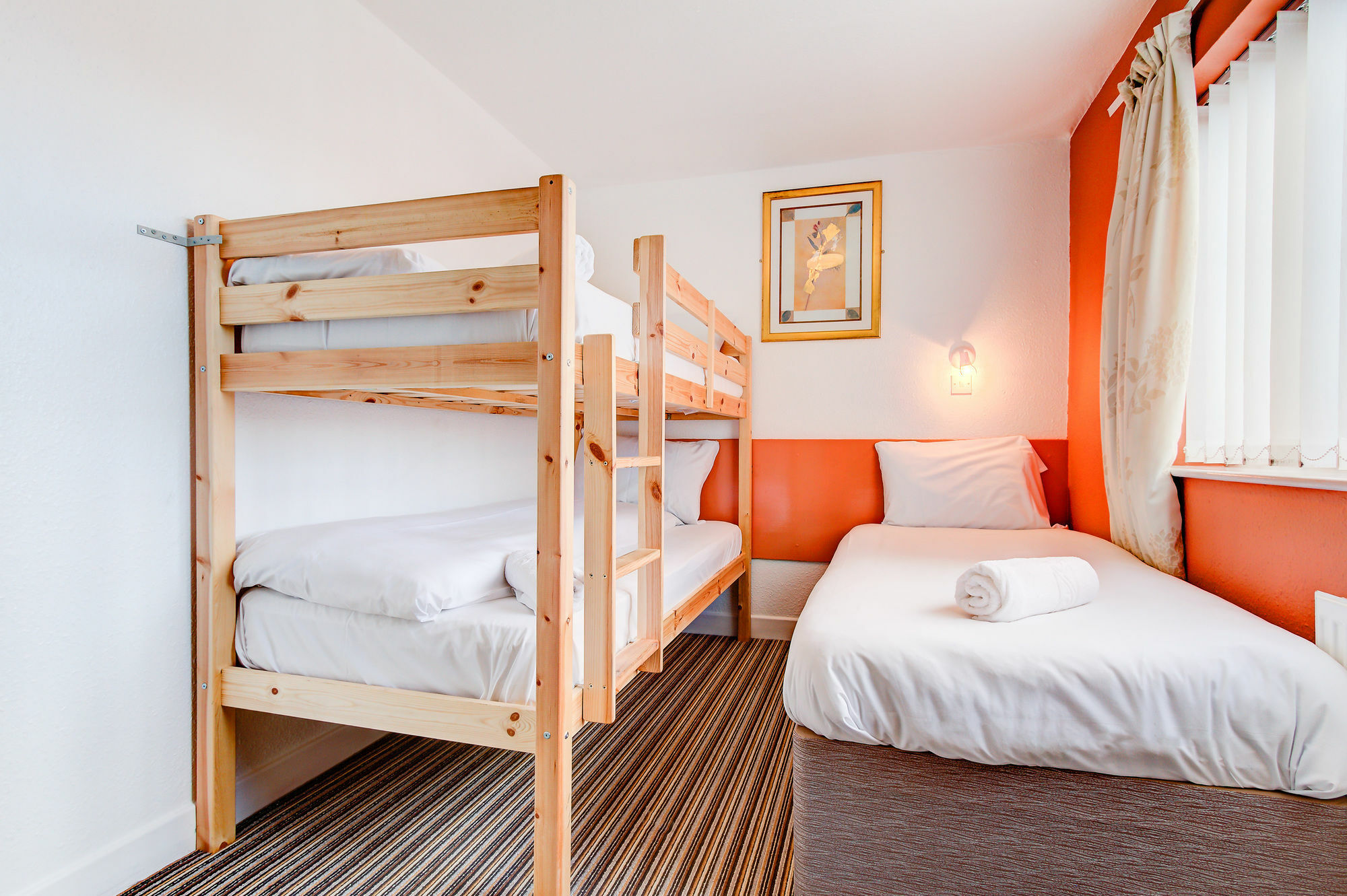 The Sandringham Court Hotel & Apartment Welcoming Large And Small Groups For 15 Years Μπλάκπουλ Εξωτερικό φωτογραφία